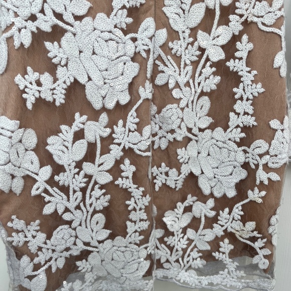 Dress The Population - XS - Picture 5 of 7